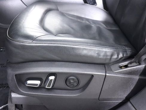 Used 2014 Audi Q7 3.0T S line Prestige w/ Technology Package image 31