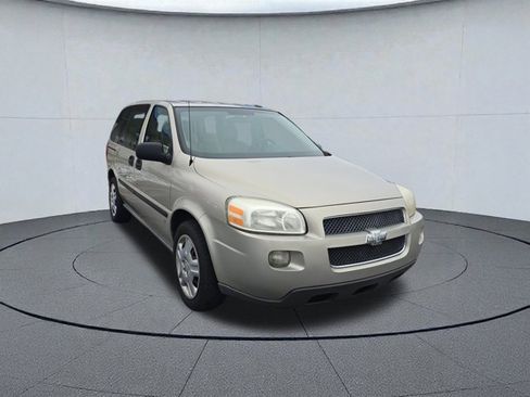 Used 2008 Chevrolet Uplander LS image 7
