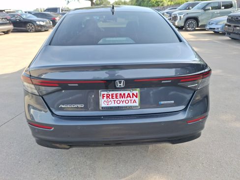 Used 2025 Honda Accord EX-L image 5