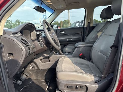 Used 2019 Ford Flex SEL w/ Equipment Group 202A FWD image 12