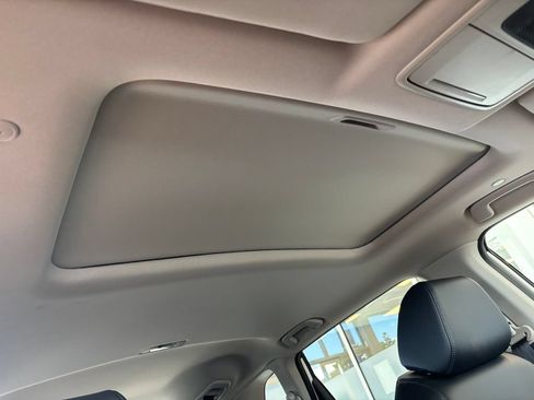 Used 2025 Honda CR-V EX-L image 27