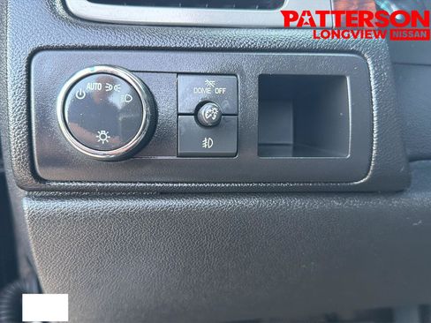 Used 2012 GMC Yukon Denali RWD image 10