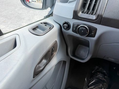 Used 2018 Ford Transit 350 XL RWD image 16