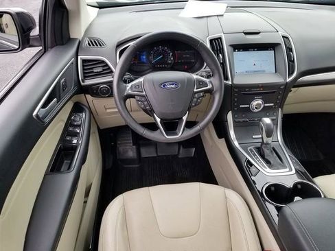 Used 2017 Ford Edge Titanium w/ Equipment Group 302A image 19