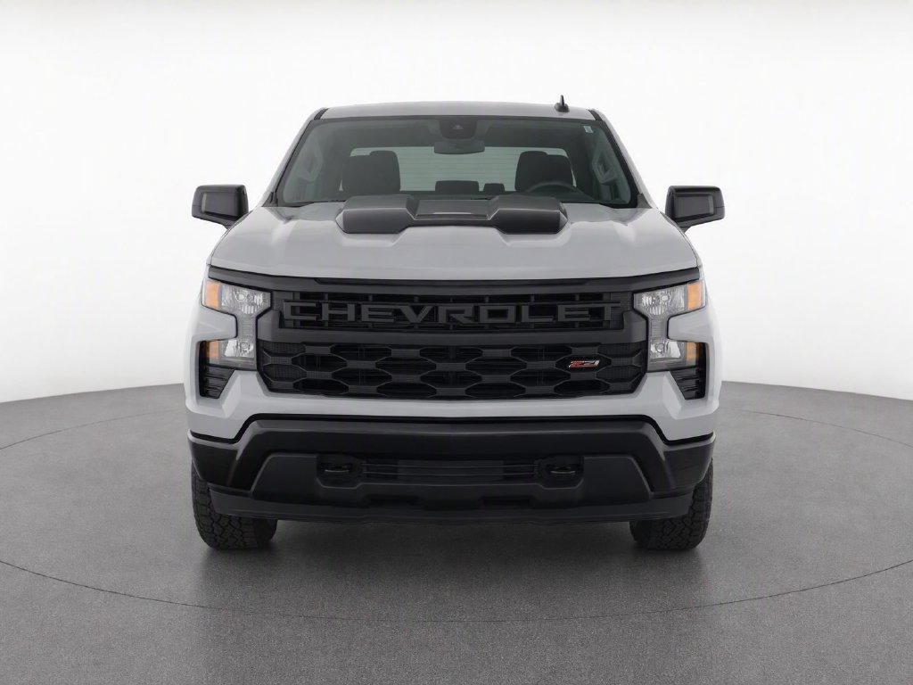 Used 2024 Chevrolet Silverado 1500 Custom Trail Boss w/ Dark Appearance Package AWD/4WD image 5
