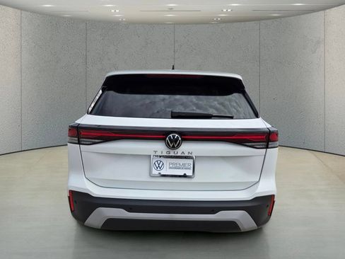 New 2026 Volkswagen Tiguan S FWD image 4