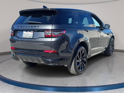 Certified 2025 Land Rover Discovery Sport Dynamic SE image 5