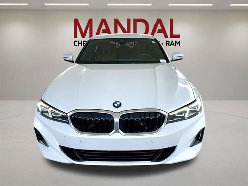 Used 2023 BMW 330i Sedan w/ Driving Assistance Package RWD image 3