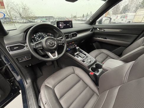 Certified 2025 MAZDA CX-5 Signature image 24
