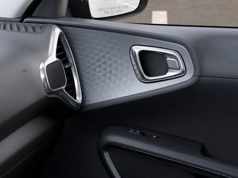 New 2025 Kia Soul LX image 25