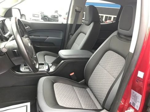 Used 2021 Chevrolet Colorado Z71 w/ Safety Package image 14