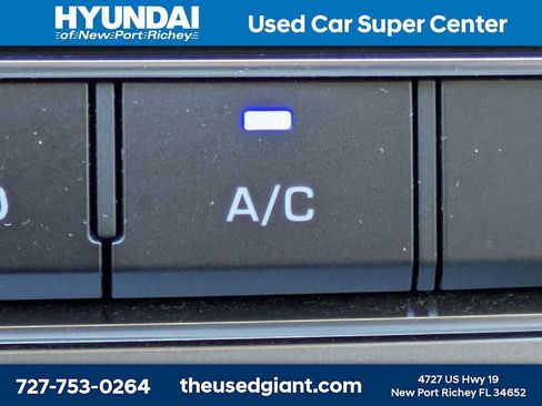 Used 2017 Hyundai Sonata SE FWD image 21