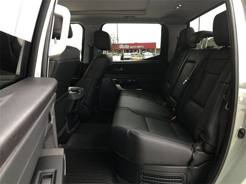 Used 2024 Toyota Tundra Limited image 34