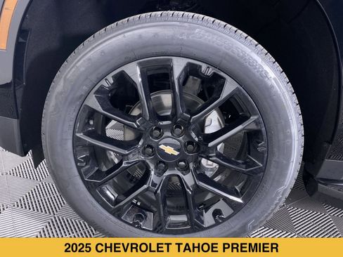 Certified 2025 Chevrolet Tahoe Premier AWD/4WD image 17