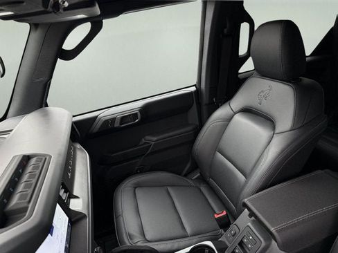 New 2026 Ford Bronco Badlands AWD/4WD image 18