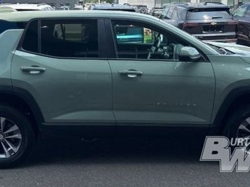 Certified 2025 Chevrolet Equinox LT w/ Safety and Technology Package image 7