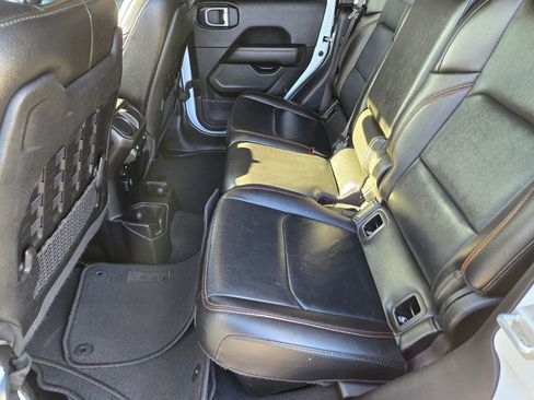 Used 2021 Jeep Gladiator Mojave image 11
