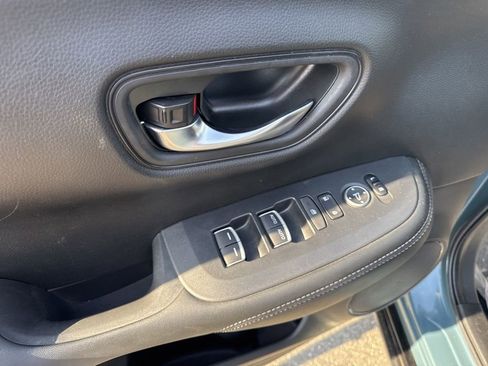 Used 2023 Honda HR-V EX-L image 19