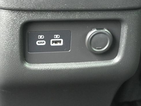 Used 2023 INFINITI QX60 Luxe w/ Performance Audio Package FWD image 21