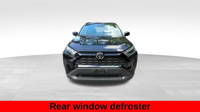 Used 2025 Toyota RAV4 XLE FWD image 15