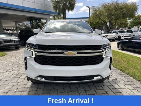 Used 2021 Chevrolet Suburban LS RWD image 19