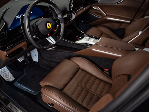 Used 2024 Ferrari Purosangue AWD/4WD image 36