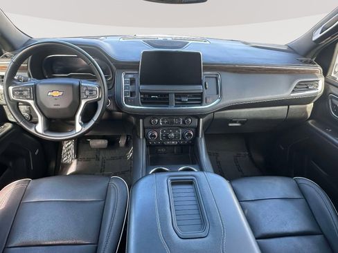 Used 2023 Chevrolet Suburban Premier AWD/4WD image 7