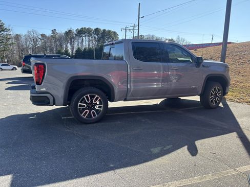 Certified 2025 GMC Sierra 1500 AT4 w/ AT4 Premium Package image 6