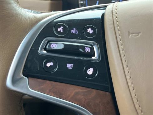 Used 2016 Cadillac Escalade Platinum image 33