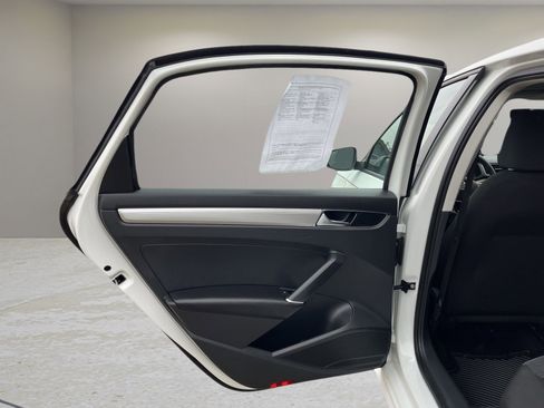 Used 2018 Volkswagen Passat 2.0T S image 24