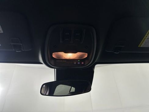 Used 2024 Buick Envista Sport Touring w/ Convenience I Package image 24