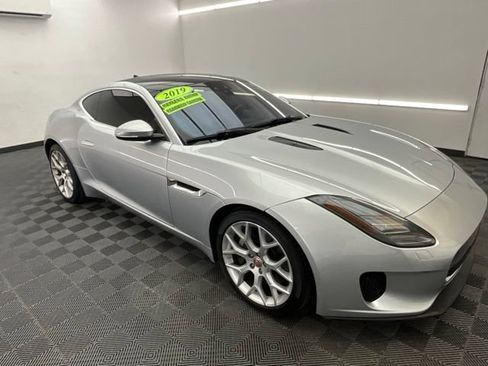 Used 2019 Jaguar F-TYPE Coupe RWD image 3