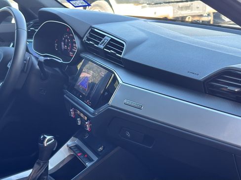 Used 2021 Audi Q3 2.0T Premium w/ Convenience Package image 29