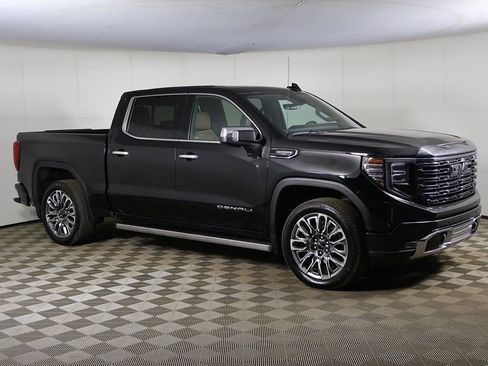 Used 2023 GMC Sierra 1500 Denali Ultimate image 2
