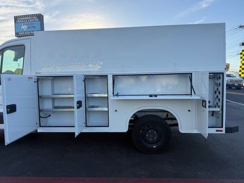 New 2025 Ford Transit 350 w/ Interior Upgrade Package image 11