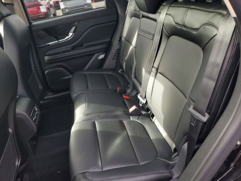 New 2026 Lincoln Corsair Premiere image 28