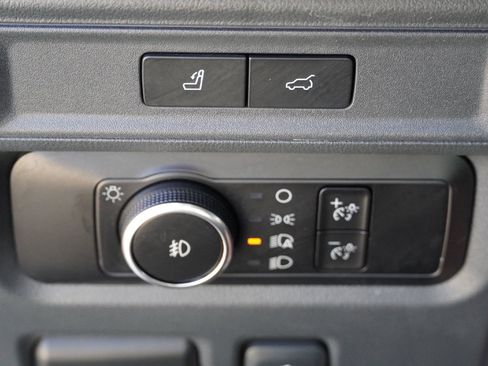 Used 2024 Ford Expedition Max Limited image 18