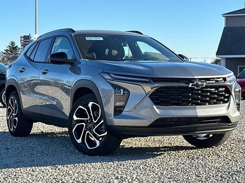 New 2026 Chevrolet Trax RS w/ Sunroof Package image 2