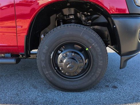 New 2026 RAM 3500 Tradesman image 10