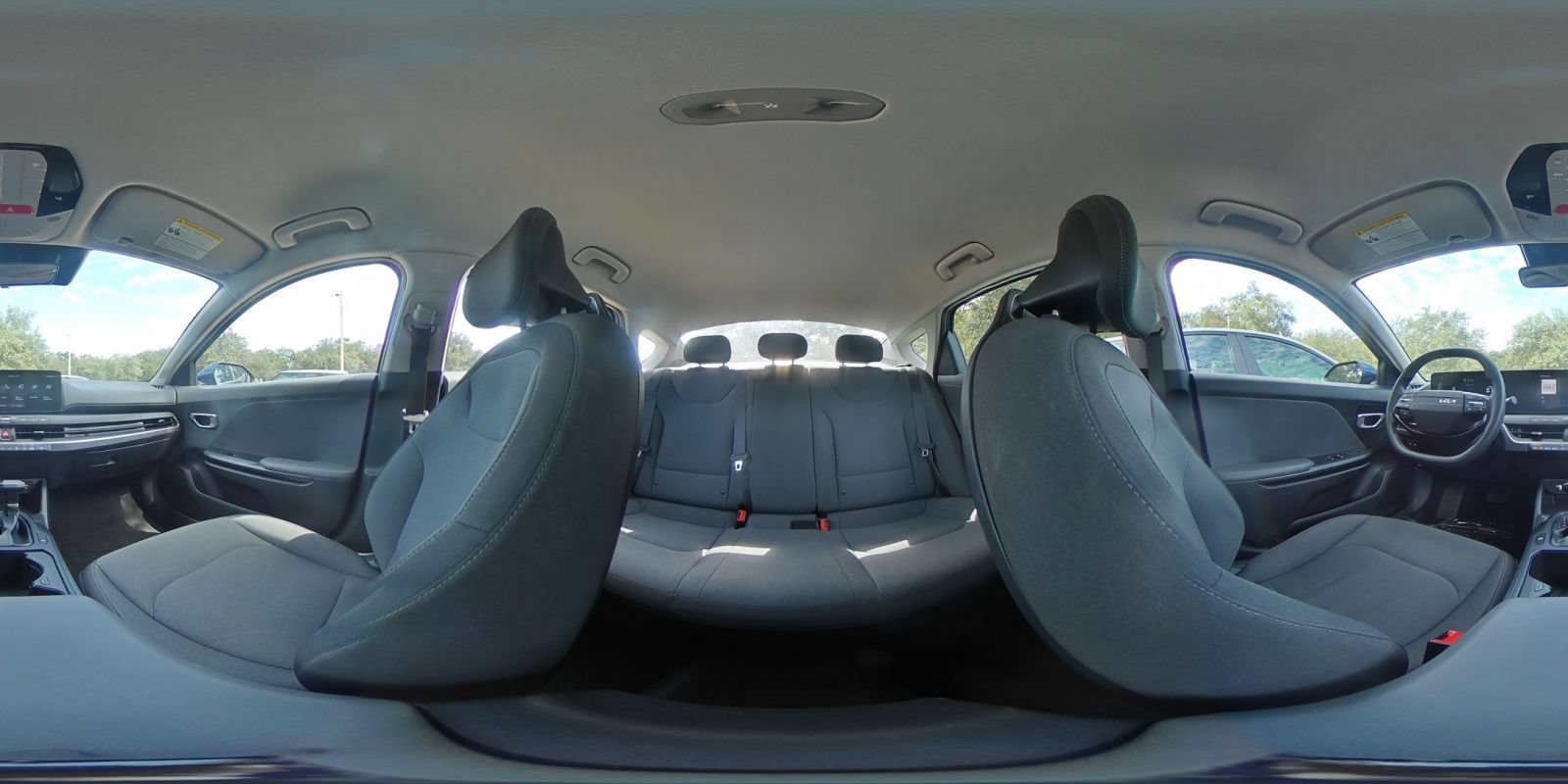 Used 2025 Kia K4 FWD image 40