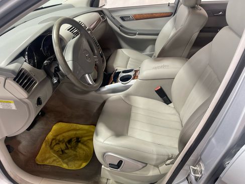 Used 2007 Mercedes-Benz R 350 4MATIC image 23
