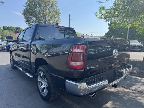 Used 2023 RAM 1500 Laramie AWD/4WD image 4