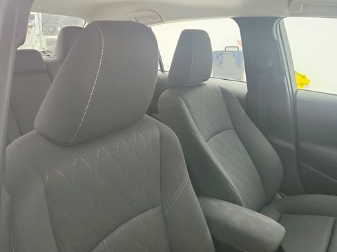 Used 2025 Toyota Corolla LE FWD image 23