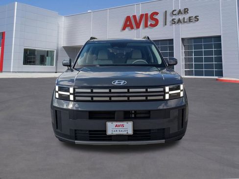 Used 2025 Hyundai Santa Fe SEL image 2