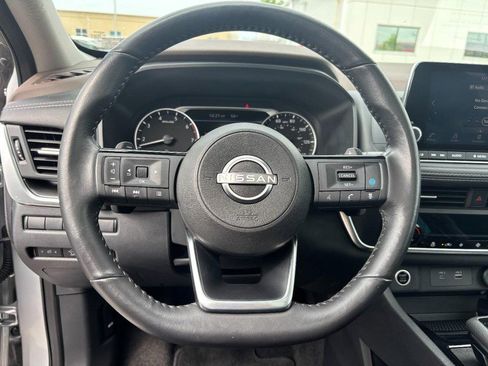 Used 2023 Nissan Rogue SV w/ SV Premium B Package AWD/4WD image 17