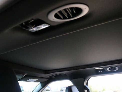New 2026 Ford Explorer ST-Line w/ ST-Line Street Pack RWD image 21