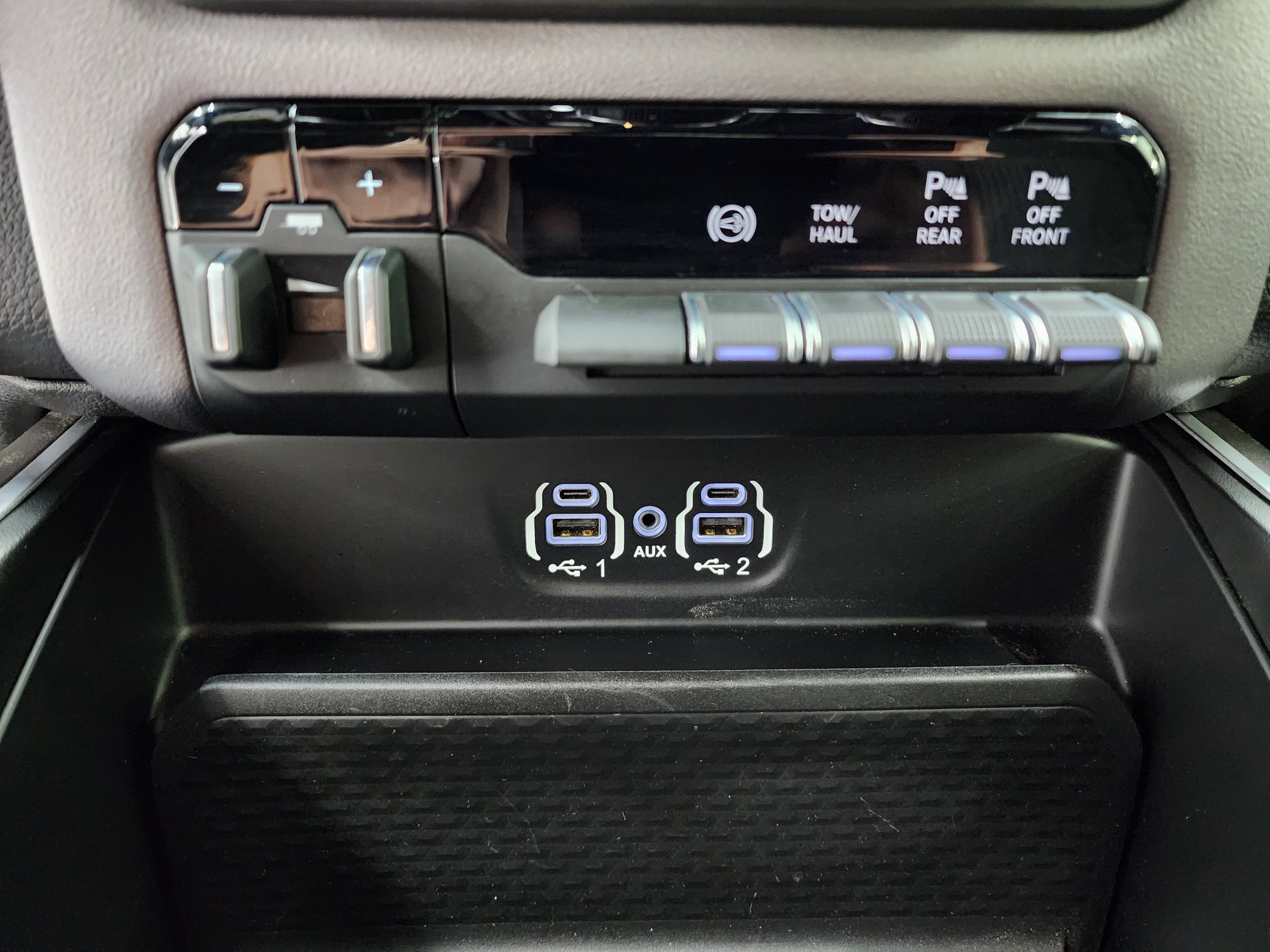 Used 2023 RAM 2500 Big Horn w/ Level 1 Equipment Group AWD/4WD image 51
