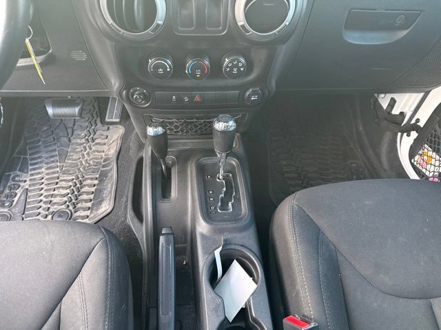 Used 2015 Jeep Wrangler Sport AWD/4WD image 16