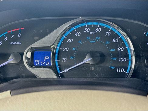 Used 2011 Toyota Sienna XLE FWD image 12