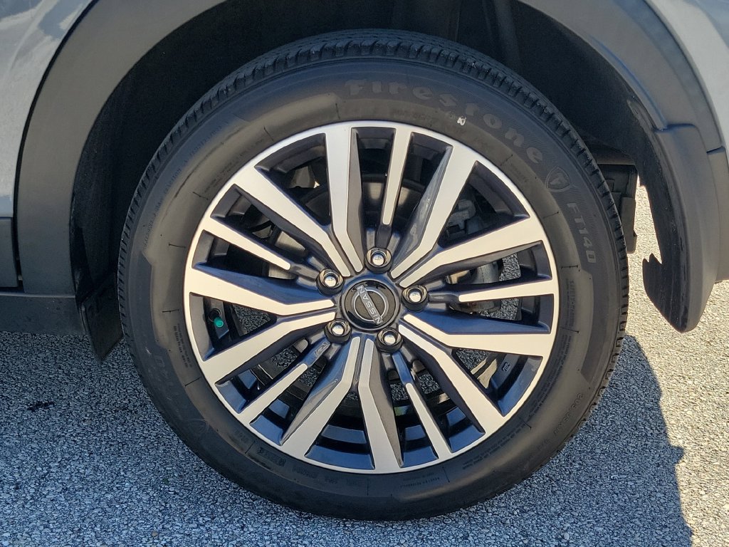 Certified 2024 Nissan Kicks SV FWD image 12